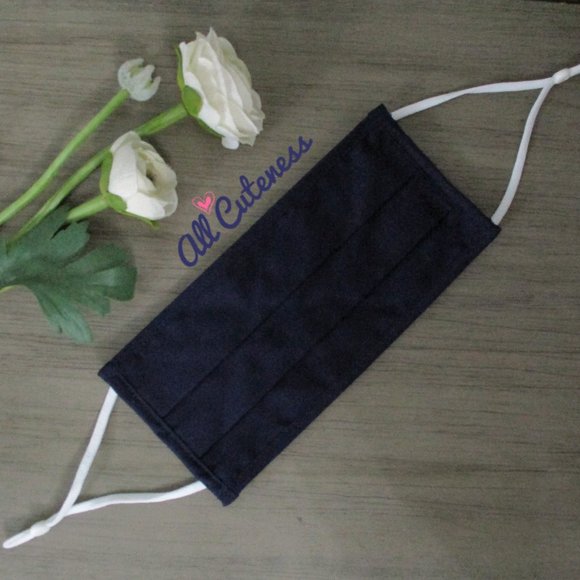 Other - 🎀 Adjustable Cloth Face Mask (NWOT)